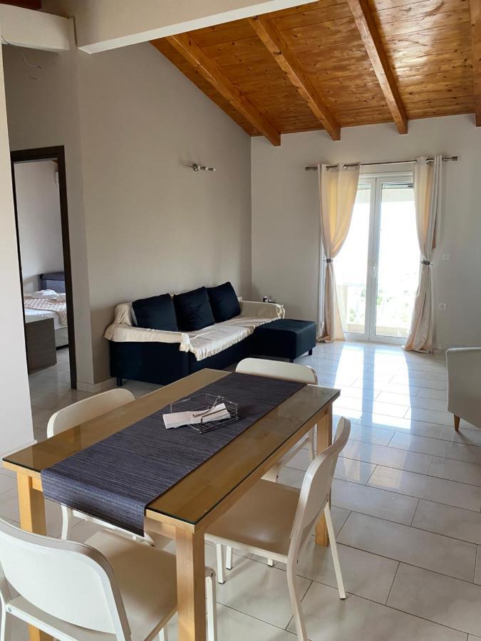 Endless Seaview Apartment B Alykes  Dış mekan fotoğraf