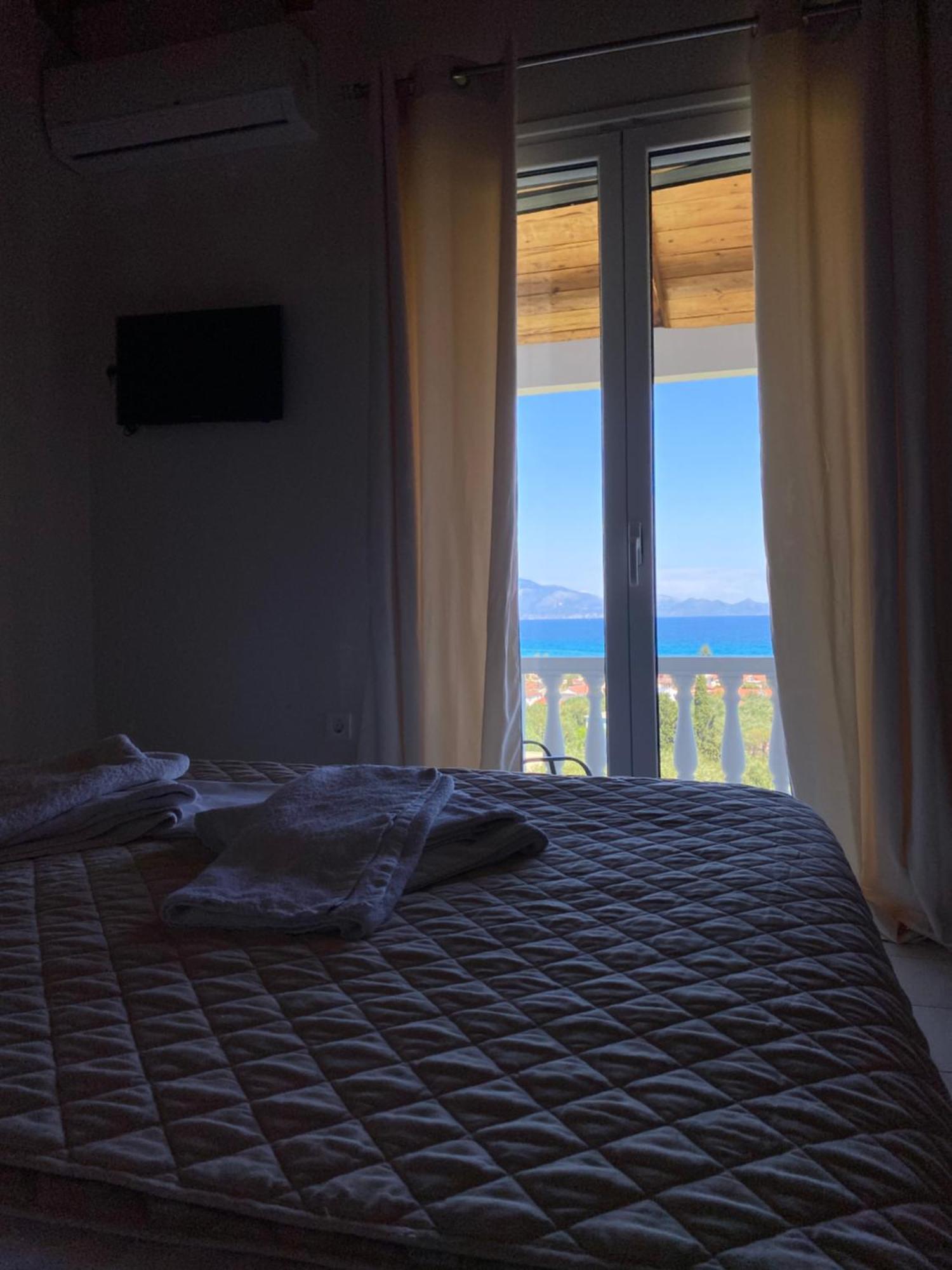 Endless Seaview Apartment B Alykes  Dış mekan fotoğraf