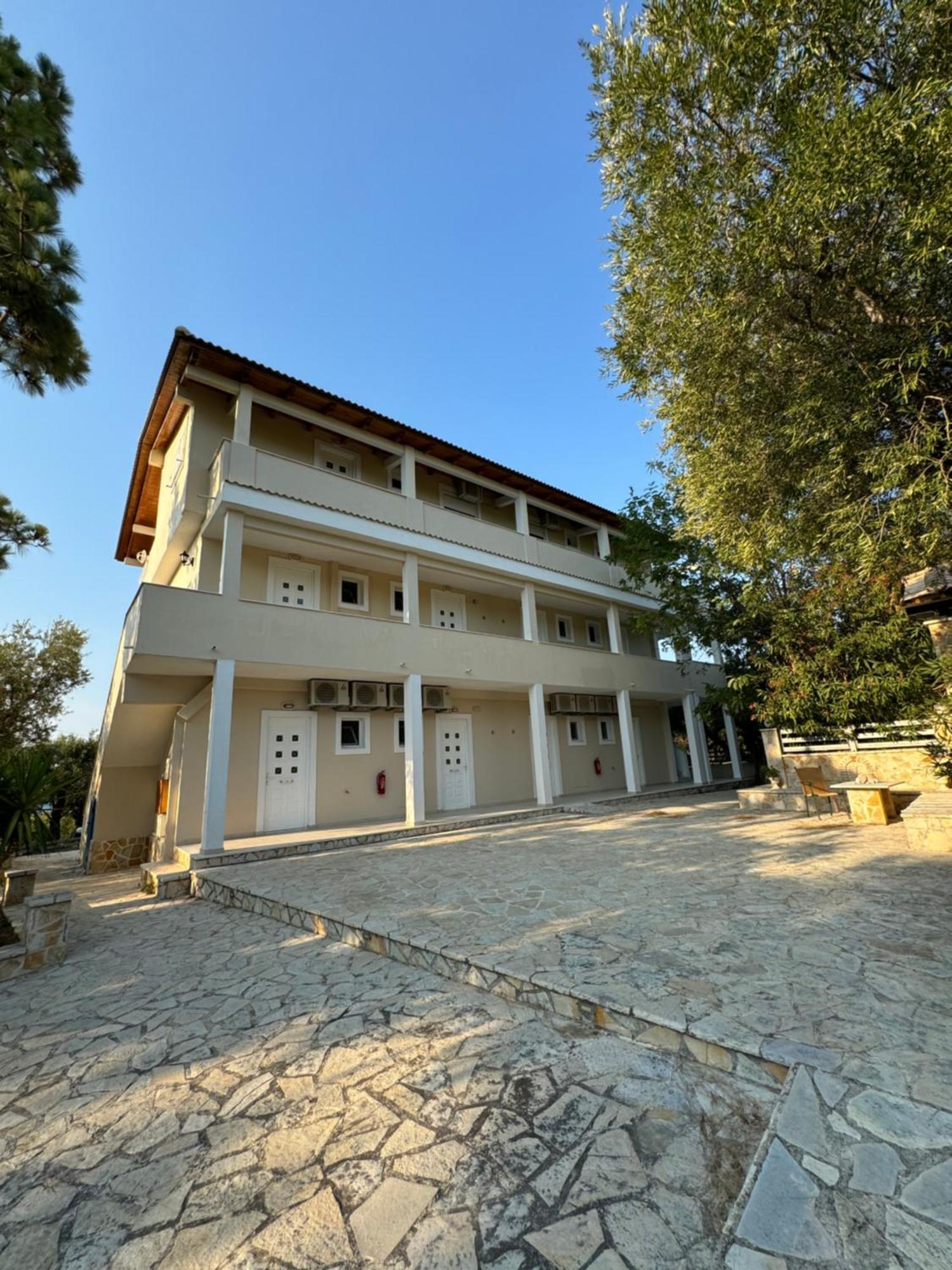 Endless Seaview Apartment B Alykes  Dış mekan fotoğraf