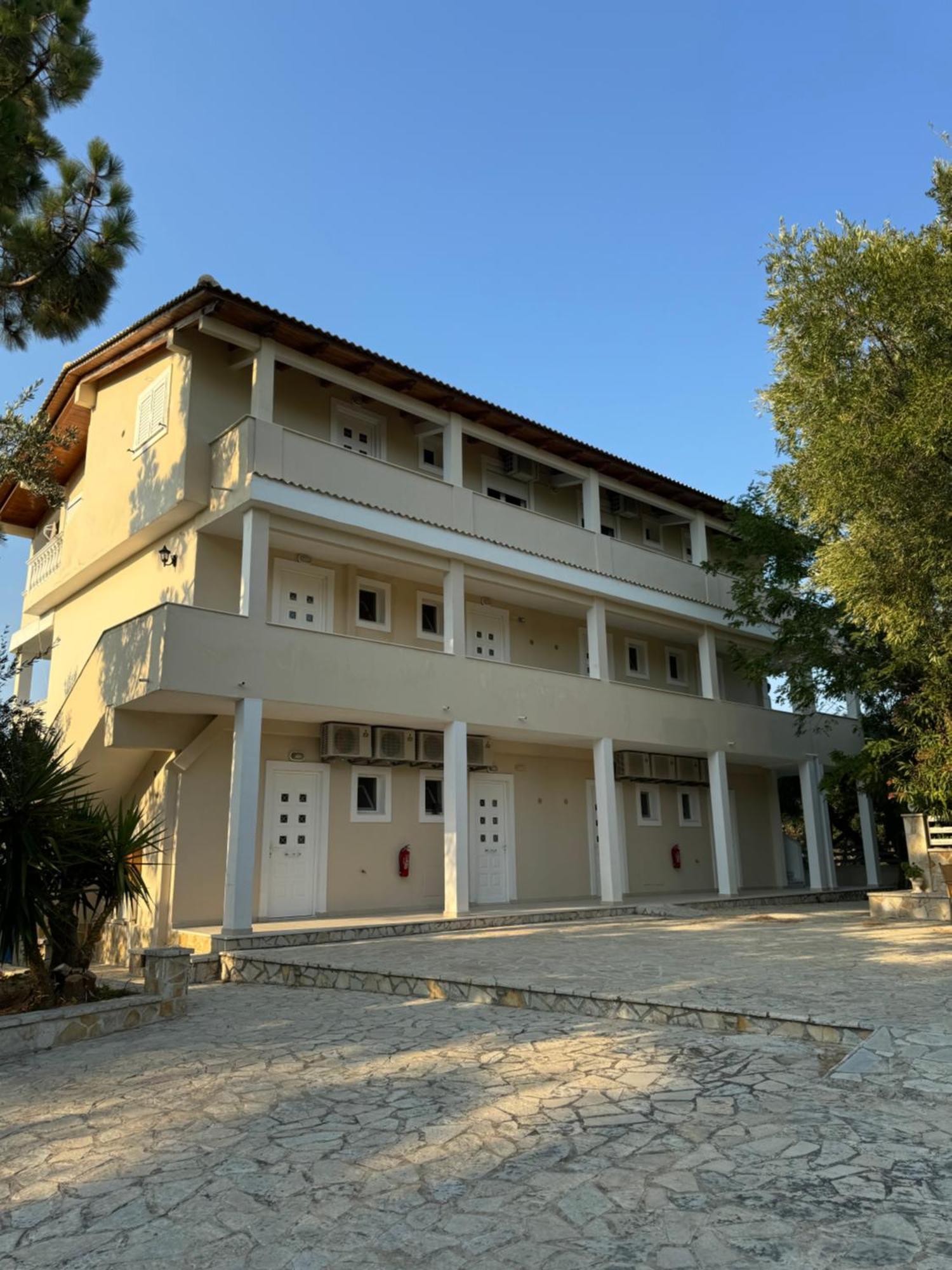 Endless Seaview Apartment B Alykes  Dış mekan fotoğraf